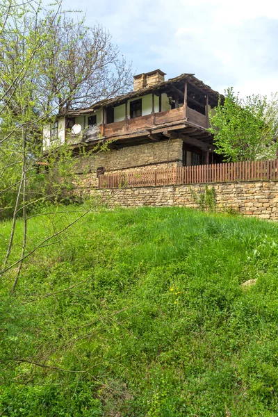 Typické Ulice Staré Domy Historické Vesnici Bozhentsi Gabrovo Kraj Bulharsko — Stock fotografie