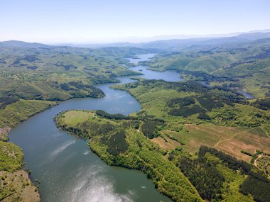 Topolnitsa Barajı 'nın hava manzarası, Sredna Gora Dağı, Bulgaristan