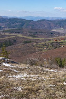 Bulgaristan 'ın Konyavska Dağı, Kyustendil Bölgesi kış manzarası