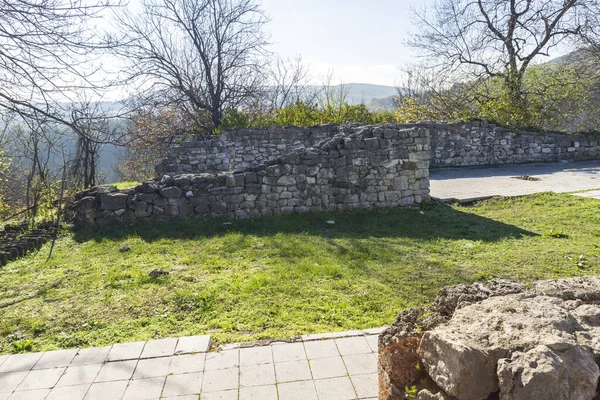 Rovine Della Fortezza Medievale Nella Città Lovech Bulgaria — Foto Stock