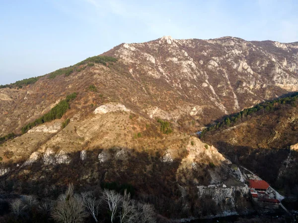 Vista Aérea Atardecer Las Montañas Rhodope Cerca Ciudad Asenovgrad Región — Foto de Stock