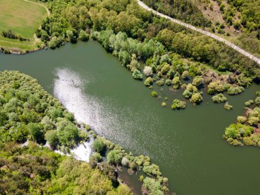 Topolnitsa Barajı 'nın hava manzarası, Sredna Gora Dağı, Bulgaristan