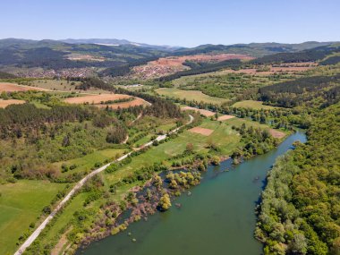 Topolnitsa Barajı 'nın hava manzarası, Sredna Gora Dağı, Bulgaristan