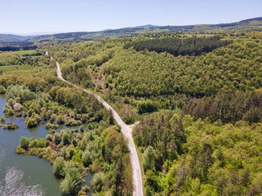 Topolnitsa Barajı 'nın hava manzarası, Sredna Gora Dağı, Bulgaristan