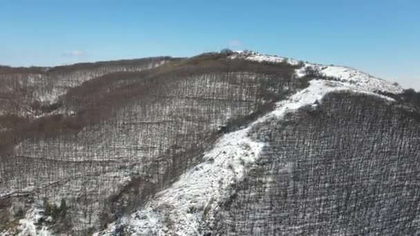 Vista Aérea Invierno Montaña Konyavska Cerca Del Pico Viden Región — Vídeos de Stock