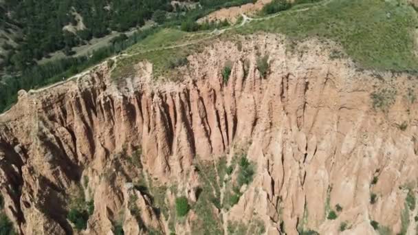 Pemandangan Udara Formasi Batu Piramida Stob Pegunungan Rila Wilayah Kyustendil — Stok Video