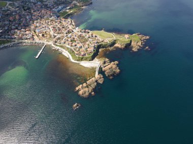 Bulgaristan 'ın Burgaz Bölgesi Ahtopol kentinin şaşırtıcı hava manzarası