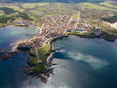 Bulgaristan 'ın Burgaz Bölgesi Ahtopol kentinin şaşırtıcı hava manzarası