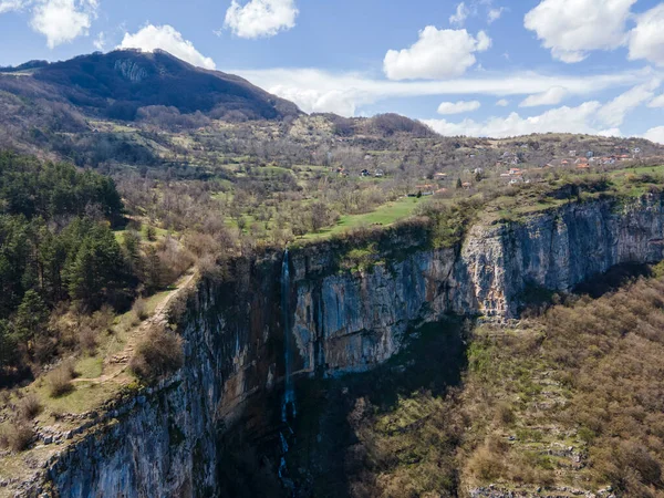 Luftaufnahme Des Skaklya Wasserfalls Der Nähe Des Dorfes Zasele Balkangebirge — Stockfoto