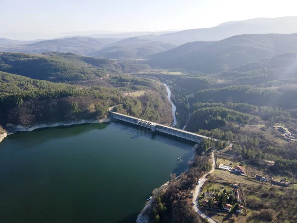 Vista Aérea Del Embalse Topolnitsa Montaña Sredna Gora Bulgaria —  Fotos de Stock