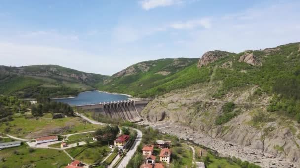 Luftaufnahme Des Staudamms Des Stausees Studen Kladenets Kardzhali Gebiet Bulgarien — Stockvideo