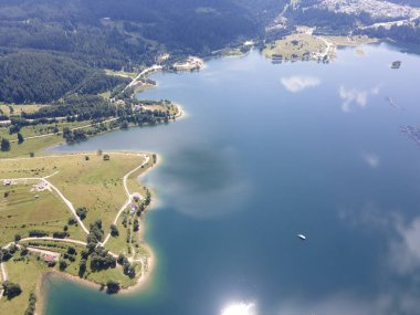 Bulgaristan 'ın Smolyan Bölgesi, Dospat Reservoir Havacılık Manzarası
