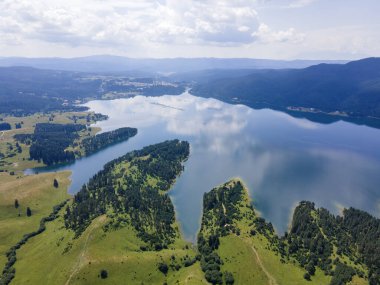 Bulgaristan 'ın Smolyan Bölgesi, Dospat Reservoir Havacılık Manzarası