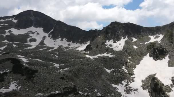 Niesamowity Widok Lotu Ptaka Szczyt Banderishki Chukar Pirin Mountain Bułgaria — Wideo stockowe
