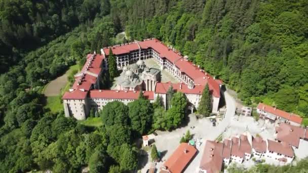Increíble Vista Aérea Del Monasterio Rila Región Kyustendil Bulgaria — Vídeos de Stock