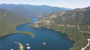 Vacha (Antonivanovtsi) Reservoir, Rodop Dağları, Filibe Bölgesi, Bulgaristan