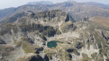 Malyovitsa zirvesinin havadan görünüşü, Rila Dağı, Bulgaristan