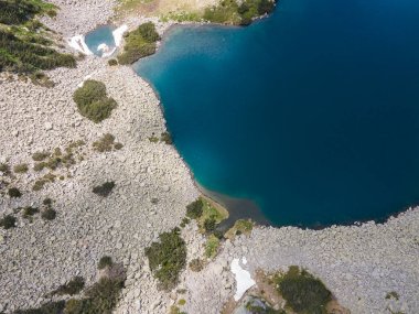 Balık Banderitsa Gölü, Pirin Dağı, Bulgaristan 'ın şaşırtıcı hava manzarası