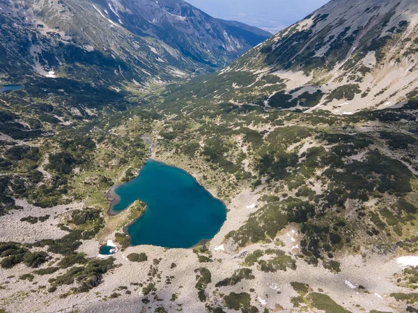 Increíble Vista Aérea Del Lago Fish Banderitsa Montaña Pirin Bulgaria —  Fotos de Stock