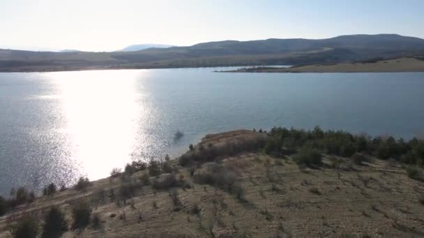 Flygfoto Över Dyakovo Reservoir Kyustendil Region Bulgarien — Stockvideo