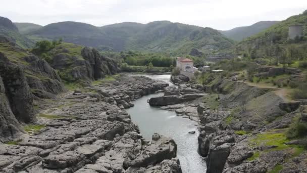 Bulgaristan Studen Kladenets Barajı Nın Altındaki Şeytan Dere Şeytan Nehri — Stok video