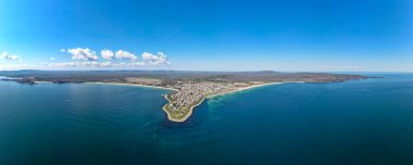 Bulgaristan 'ın Burgaz Bölgesi Primorsko kentinin şaşırtıcı hava manzarası