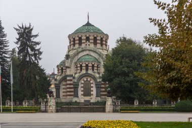 PLEVEN, BULGARIA - 8 Kasım 2020: Bulgaristan 'ın Plevne kentinin Panoraması