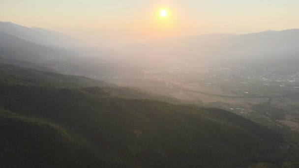 Αεροφωτογραφία Του Βουνού Μπελασίτσα Κοντά Στην Πόλη Πέτριχ Της Βουλγαρίας — Αρχείο Βίντεο