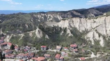 Bulgaristan 'ın Blagoevgrad bölgesinin tarihi Melnik kasabasının hava manzarası