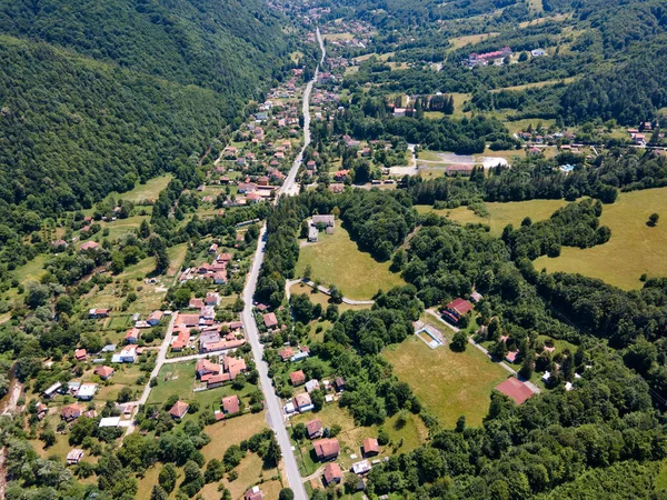 Légi Kilátás Falu Ribaritsa Balkán Hegység Lovech Régió Bulgária — Stock Fotó