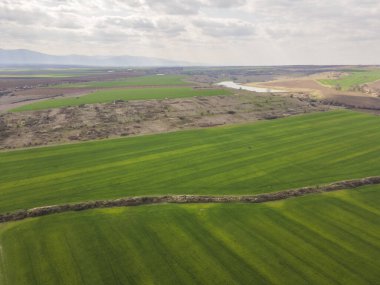 Bulgaristan 'ın Filibe Bölgesi Parvomay kasabası yakınlarındaki Yukarı Trakya Ovası' nın hava manzarası