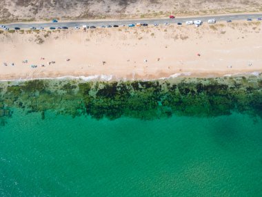 Bulgaristan 'ın Burgaz Bölgesi' nin Dyuni tatil beldesi yakınlarındaki Arkutino bölgesinin hava manzarası