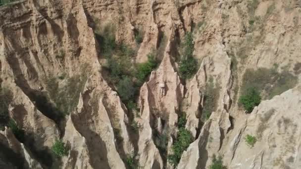 Вид Згори Кам Яні Піраміди Гора Рила Кюстенділ Болгарія — стокове відео