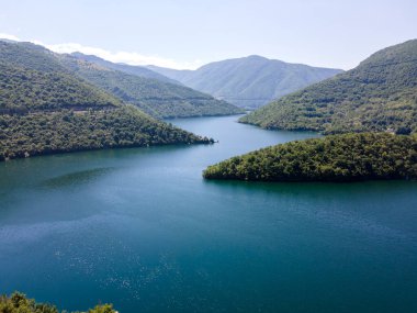 Vacha (Antonivanovtsi) Reservoir, Rodop Dağları, Filibe Bölgesi, Bulgaristan