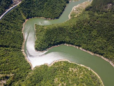 Bulgaristan 'ın Smolyan Bölgesi, Tsankov kamak Barajı' nın hava manzarası