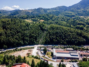 Bulgaristan 'ın Smolyan kentinin şaşırtıcı hava manzarası