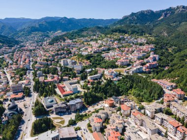 Bulgaristan 'ın Smolyan kentinin şaşırtıcı hava manzarası