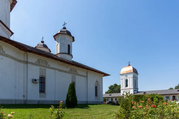 Βουκουρεστι Ρουμανια Αυγουστου 2021 Μονή Κερνίτσα Κοντά Στην Πόλη Βουκουρέστι — Φωτογραφία Αρχείου