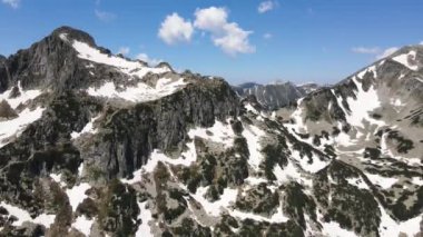 Bulgaristan 'ın Pirin Dağı, Dzhangal tepesi yakınlarındaki şaşırtıcı hava manzarası