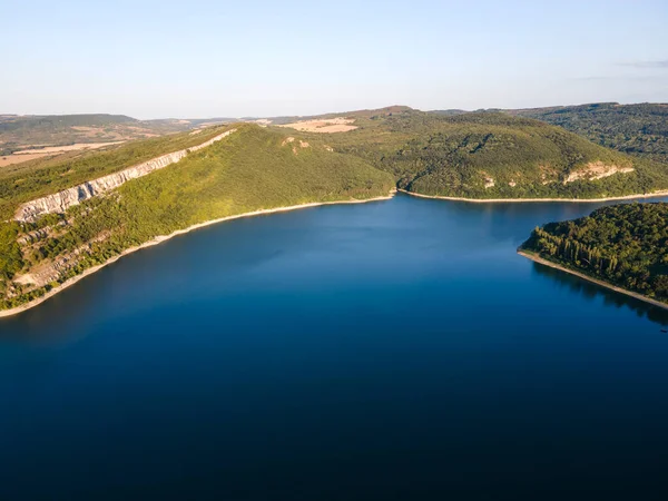 공중에서 Aleksandar Stamboliyski Reservoir Gabrovo Veliko Tarnovo Regions Bulgaria — 스톡 사진