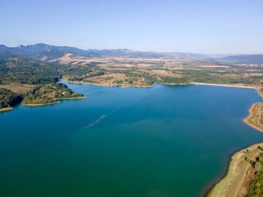 Bulgaristan 'ın Sopot Reservoir, Lovech Bölgesinin hava manzarası