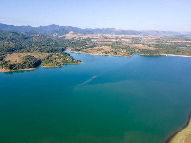 Bulgaristan 'ın Sopot Reservoir, Lovech Bölgesinin hava manzarası