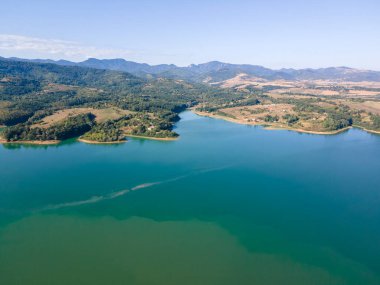 Bulgaristan 'ın Sopot Reservoir, Lovech Bölgesinin hava manzarası