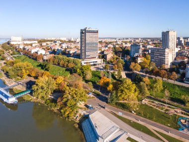 Bulgaristan 'ın Tuna Nehri ve Rusçuk Kenti' nin şaşırtıcı hava manzarası