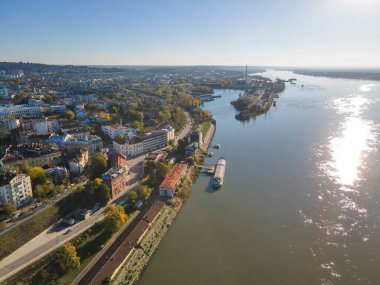 Bulgaristan 'ın Tuna Nehri ve Rusçuk Kenti' nin şaşırtıcı hava manzarası