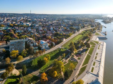 Bulgaristan 'ın Tuna Nehri ve Rusçuk Kenti' nin şaşırtıcı hava manzarası