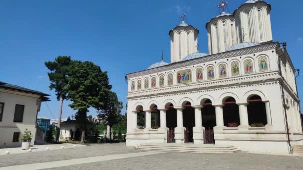 Bucharest Rumania Agosto 2021 Palacio Patriarcal Catedral Los Santos Constantino — Vídeos de Stock