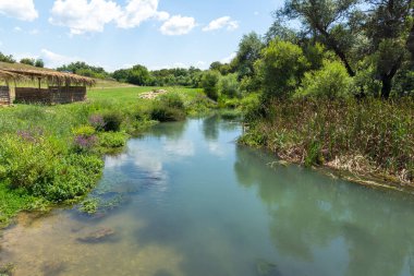 Bulgaristan 'ın Altın Panega Nehri boyunca Iskar Panega Geopark' ın inanılmaz manzarası