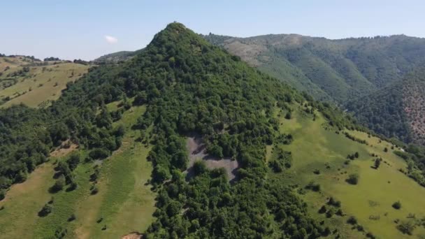 Flygfoto Över Balkan Mountain Nära Staden Teteven Lovech Region Bulgarien — Stockvideo