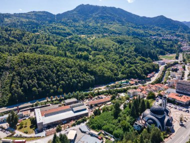 Bulgaristan 'ın Smolyan kentinin şaşırtıcı hava manzarası